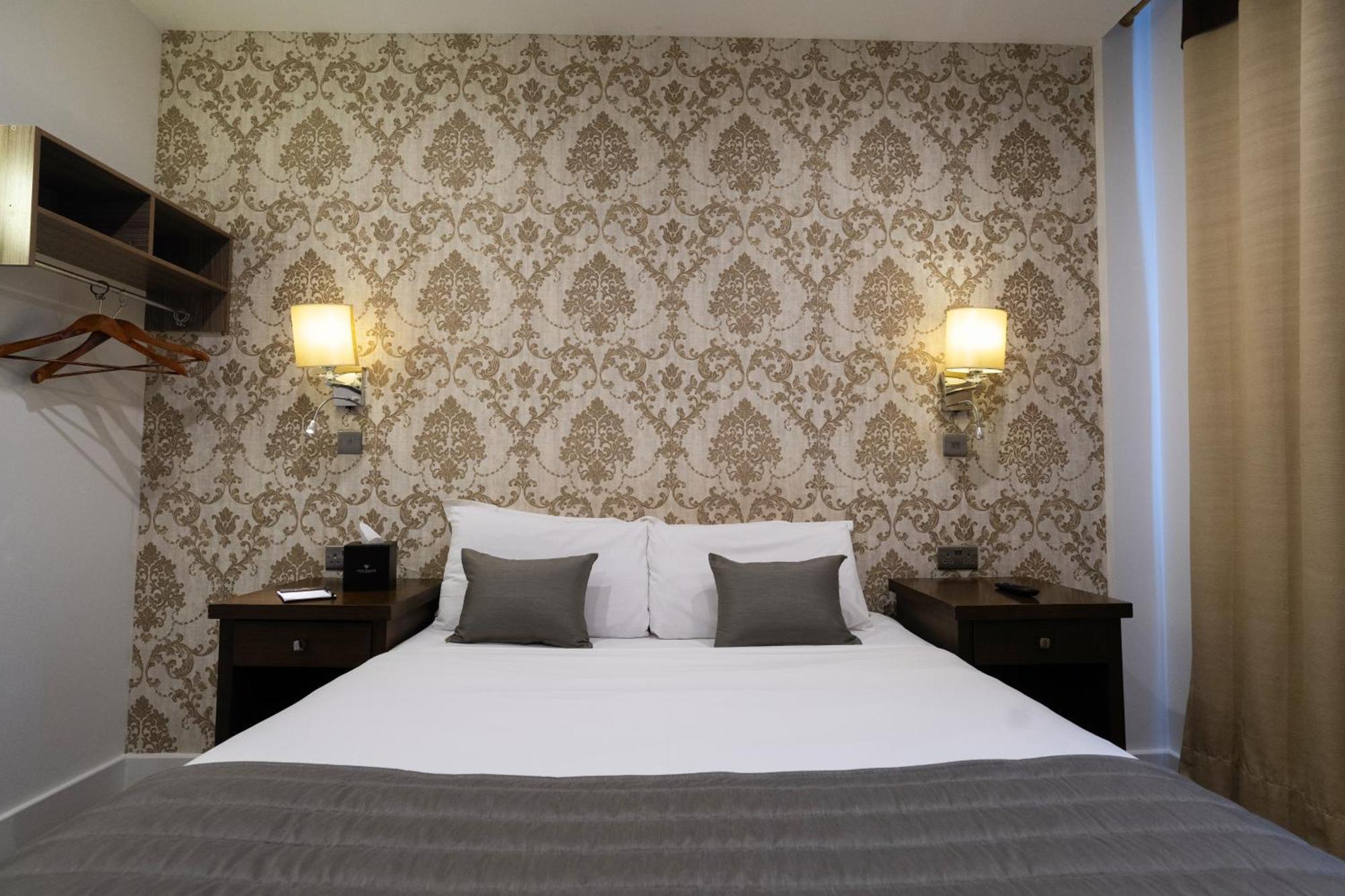 Grand Sapphire & Banqueting Hotel Croydon