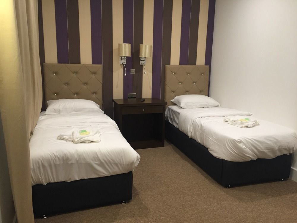 Grand Sapphire & Banqueting Hotel