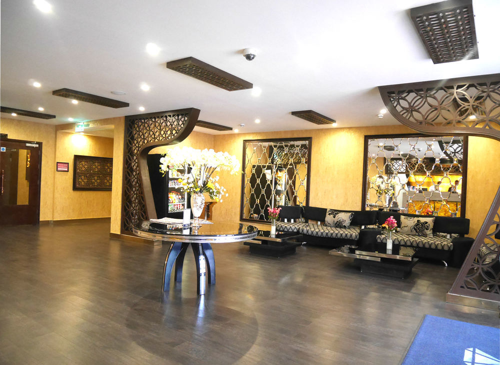 Grand Sapphire & Banqueting Hotel 3*