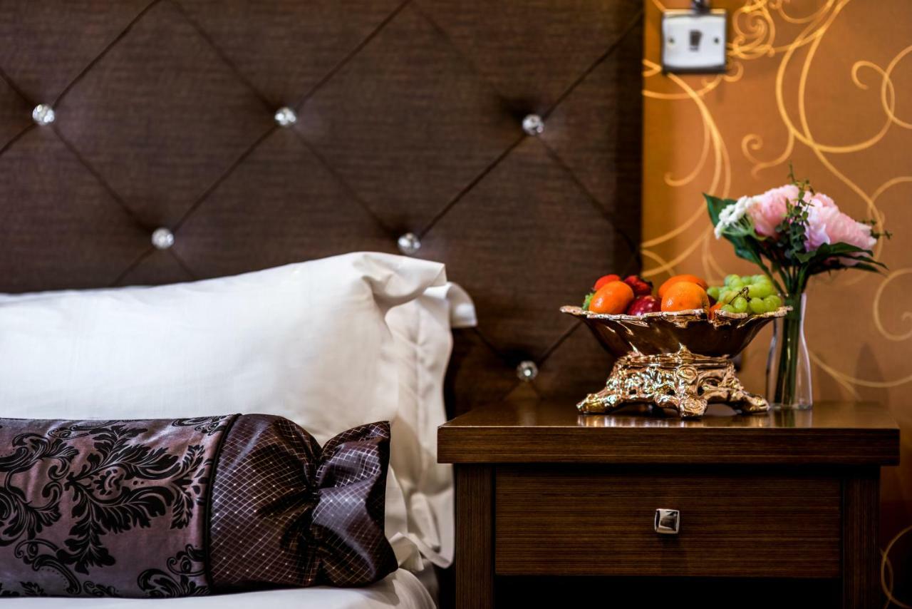 Grand Sapphire & Banqueting 3* Croydon