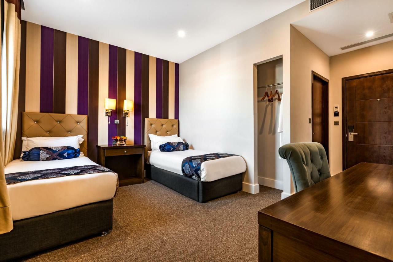 Grand Sapphire & Banqueting Hotel Croydon