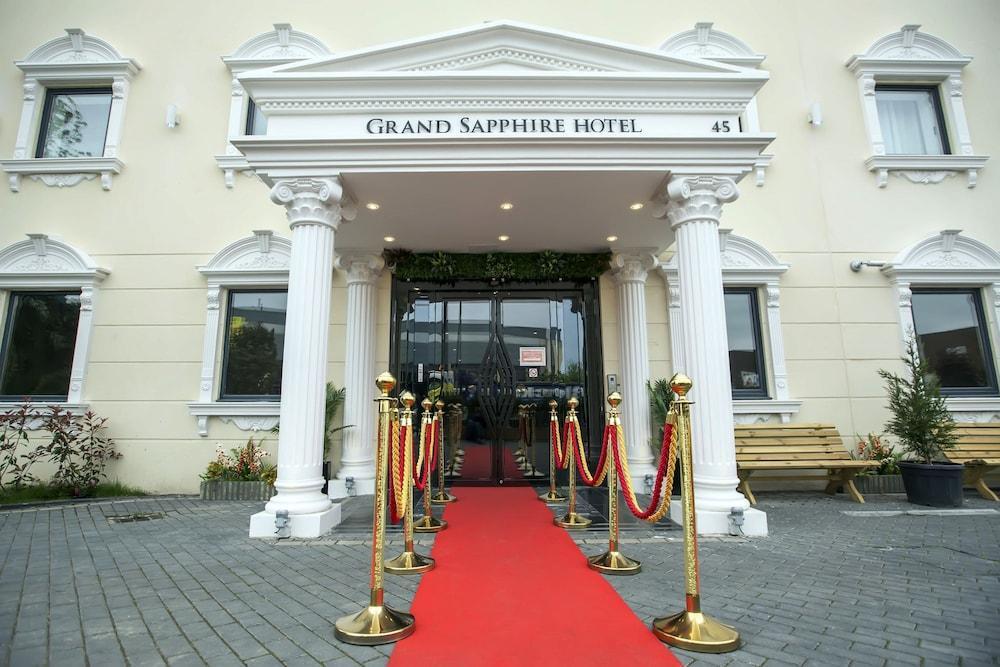 Hotel Grand Sapphire & Banqueting